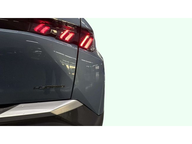 Peugeot3008 Allure Hybrid eDCS6 100 kW (136 CV) Vehículo usado en Barcelona - 19