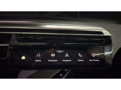 Peugeot 3008 Allure Hybrid eDCS6 100 kW (136 CV) Peugeot 3008 Allure Hybrid eDCS6 100 kW (136 CV)