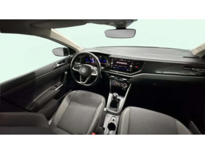 Volkswagen Polo Life 1.0 TSI 70 kW (95 CV) Volkswagen Polo Life 1.0 TSI 70 kW (95 CV)