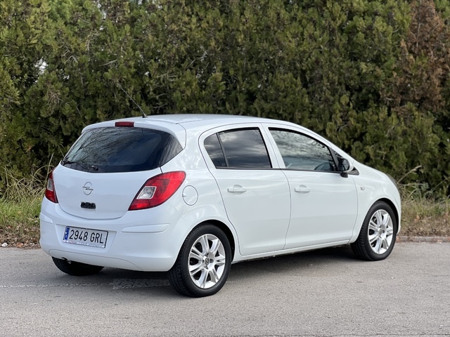 OpelCorsa 1.2 Essentia 59 kW (80 CV) Vehículo usado en Barcelona - 8