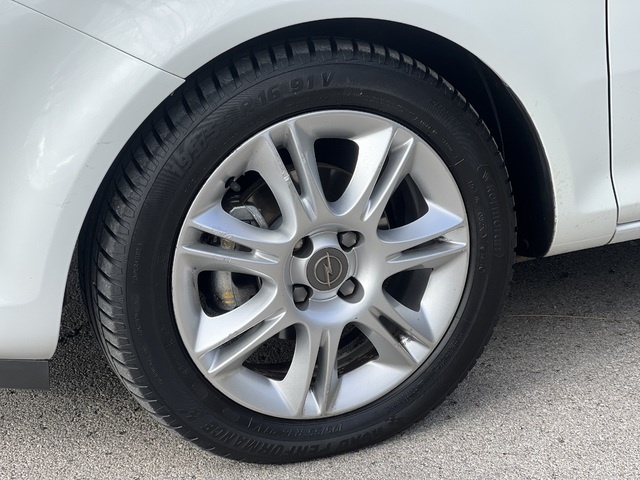 OpelCorsa 1.2 Essentia 59 kW (80 CV) Vehículo usado en Barcelona - 21