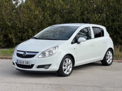 Opel Corsa 1.2 Essentia 59 kW (80 CV) Opel Corsa 1.2 Essentia 59 kW (80 CV)