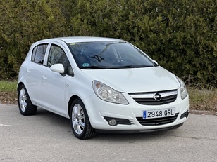 Opel Corsa 1.2 Essentia 59 kW (80 CV)