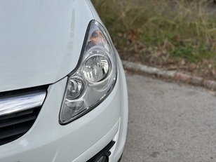 Opel Corsa 1.2 Essentia 59 kW (80 CV)