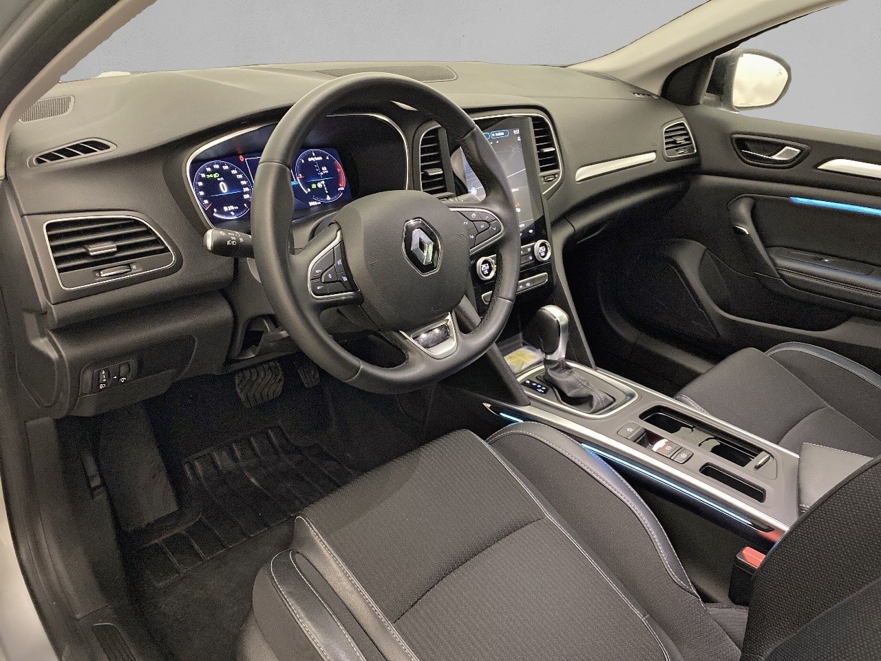 Renault Megane Techno Blue dCi EDC 85 kW (115 CV) - 4