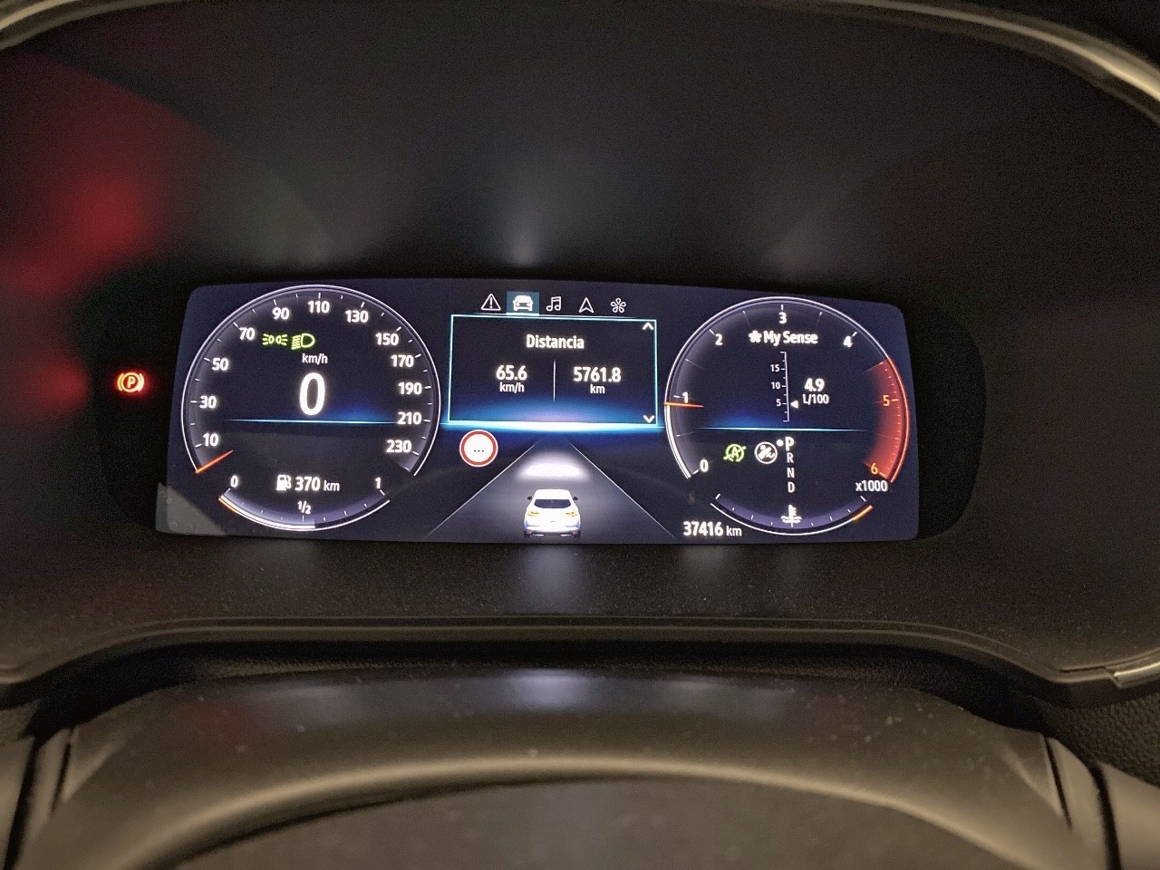 Renault Megane Techno Blue dCi EDC 85 kW (115 CV) - 8