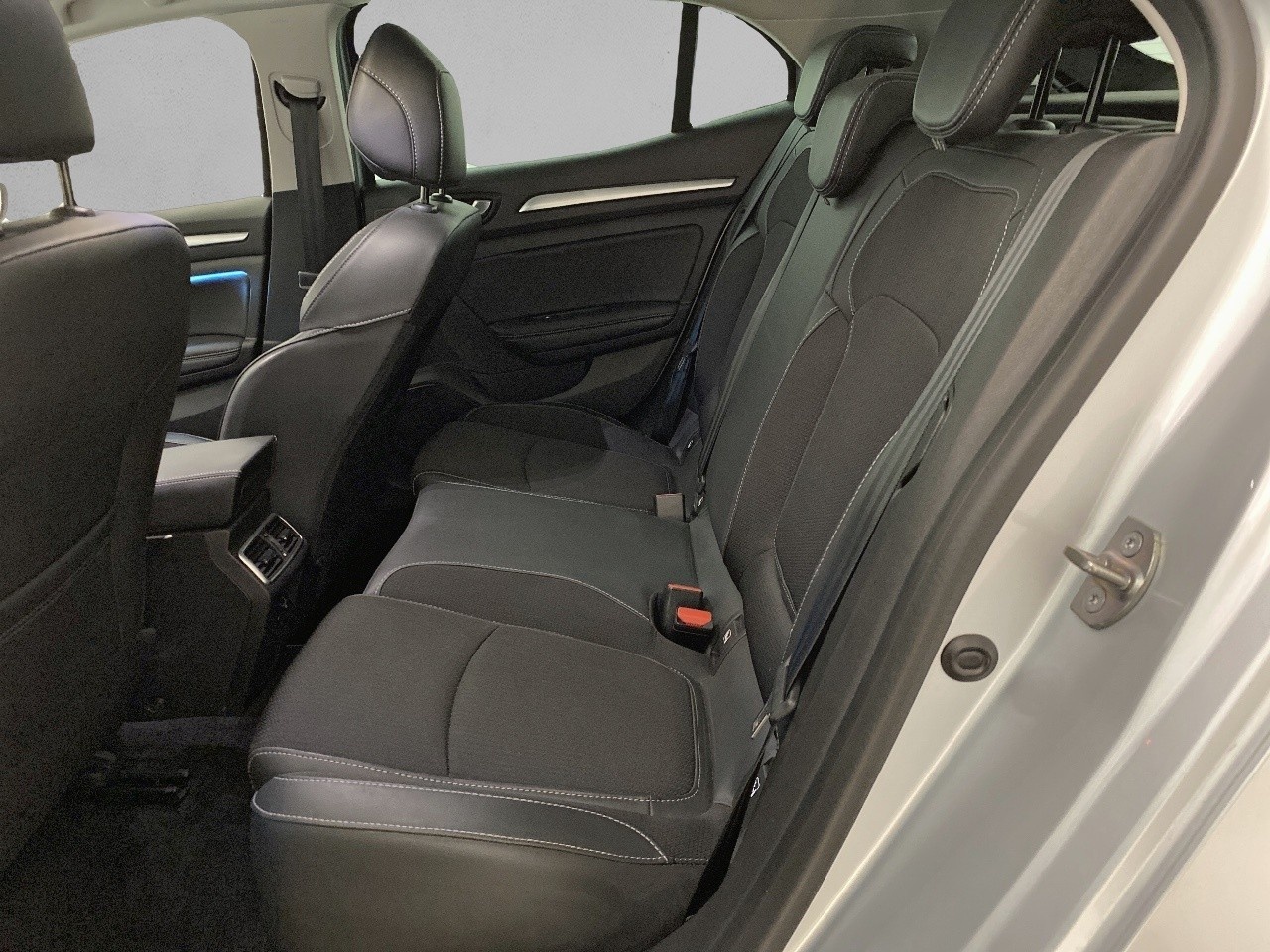 Renault Megane Techno Blue dCi EDC 85 kW (115 CV) - 9