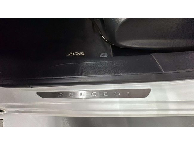 Peugeot208 1.2 PureTech Active 60 kW (82 CV) Vehículo usado en Barcelona - 19