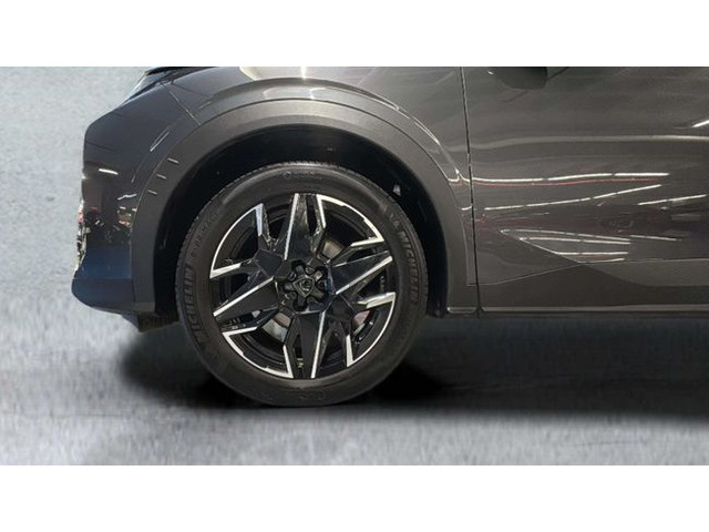 Peugeot3008 Allure Hybrid eDCS6 100 kW (136 CV) Vehículo usado en Barcelona - 20