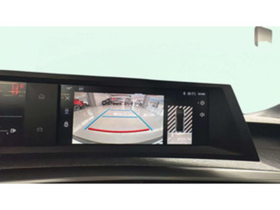 Peugeot 3008 Allure Hybrid eDCS6 100 kW (136 CV) Peugeot 3008 Allure Hybrid eDCS6 100 kW (136 CV)