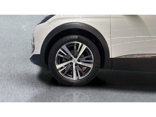 Peugeot 5008 1.2L PureTech S&S Active 96 kW (130 CV)