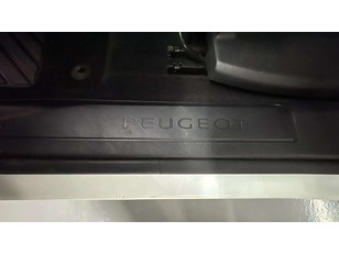 Peugeot 5008 1.2L PureTech S&S Active 96 kW (130 CV)