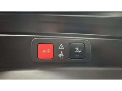 Peugeot 5008 1.2L PureTech S&S Active 96 kW (130 CV) Peugeot 5008 1.2L PureTech S&S Active 96 kW (130 CV)