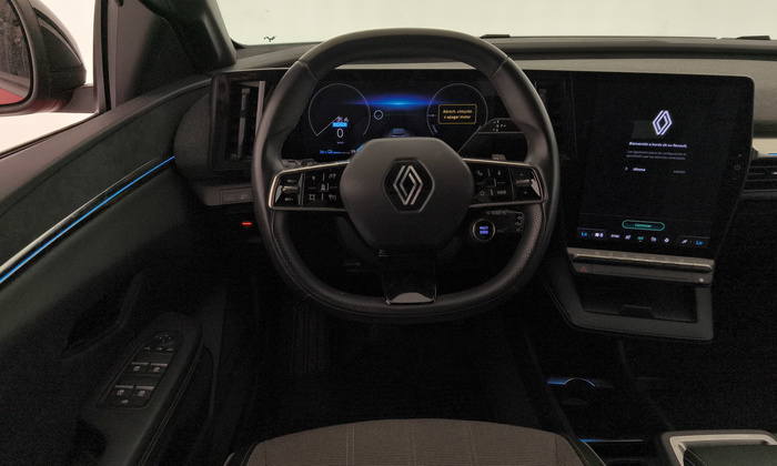 Renault Megane E-Tech Equilibre EV60 Optium Charge 160 kW (218 CV) - 18 Renault Megane E-Tech Equilibre EV60 Optium Charge 160 kW (218 CV) - 18