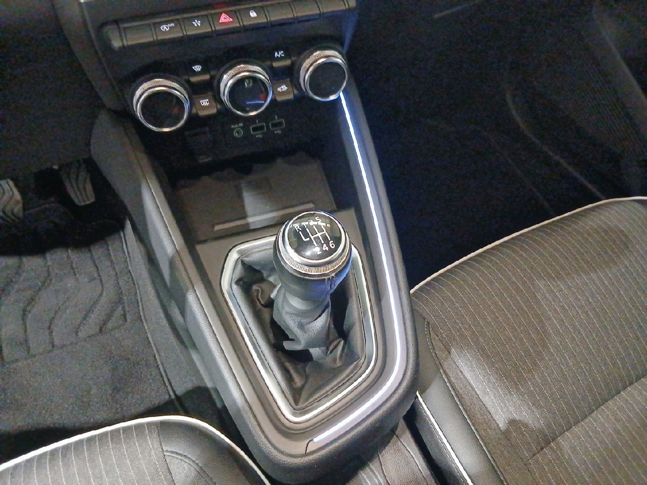 Renault Clio Zen TCe 74 kW (100 CV) GLP - 7