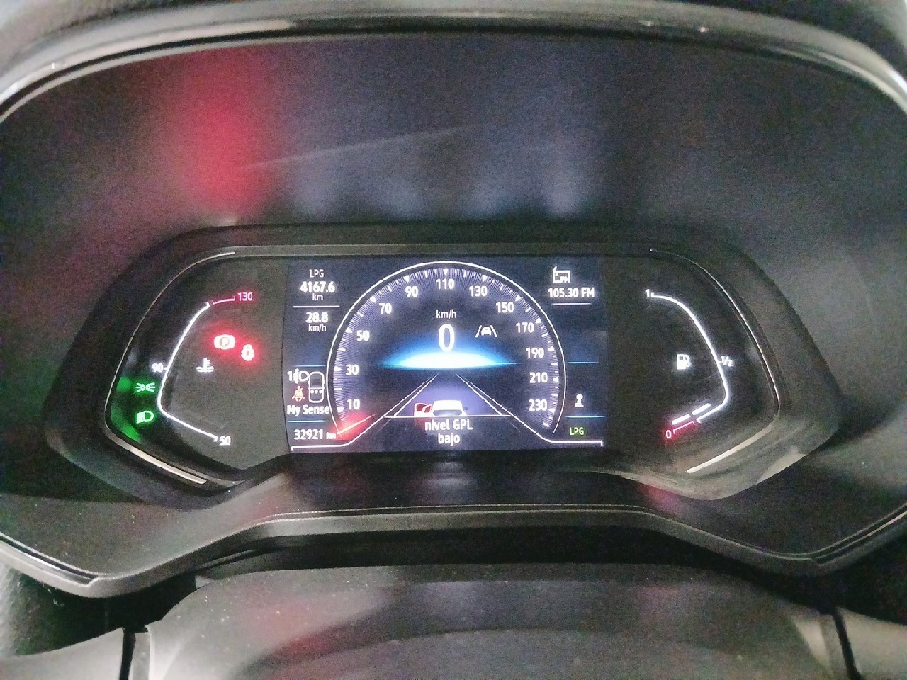 Renault Clio Zen TCe 74 kW (100 CV) GLP - 8