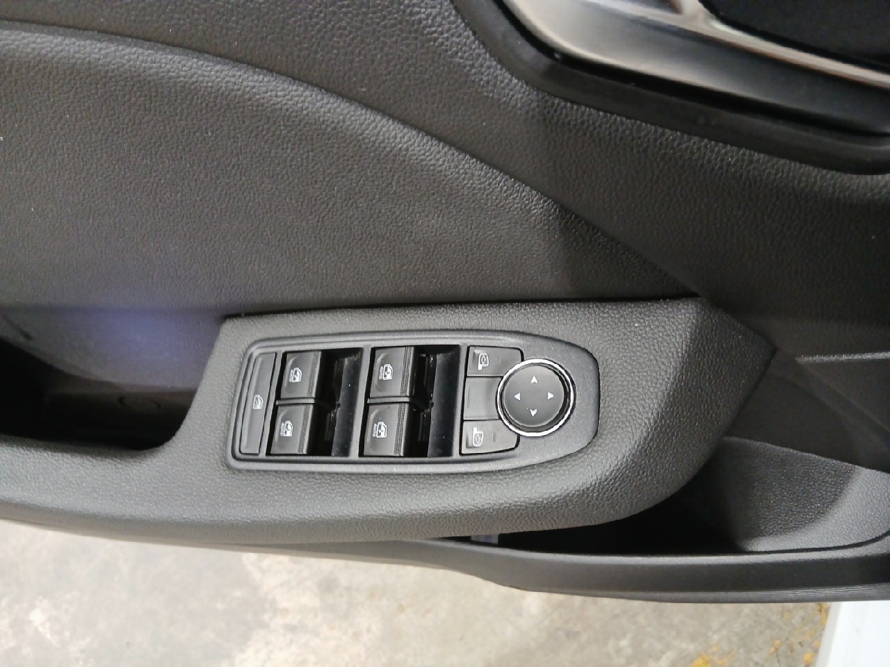 Renault Clio Zen TCe 74 kW (100 CV) GLP - 14