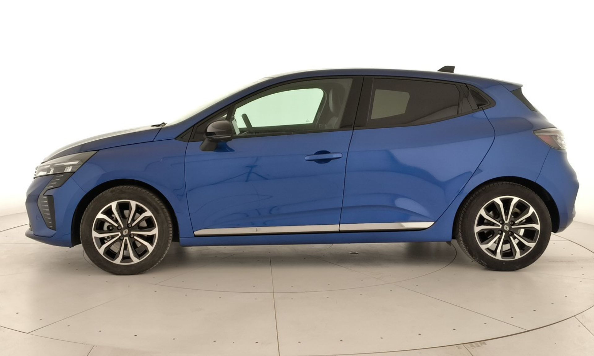 Renault Clio Techno E-Tech full Híbrido 105 kW (143 CV) - 5