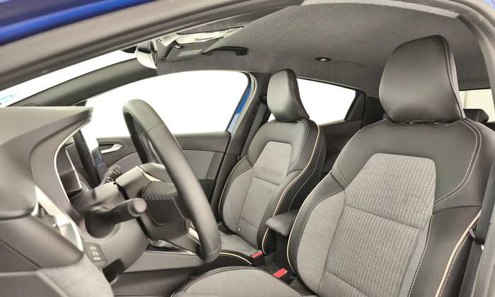 Renault Clio E-Tech full hybrid 145 Techno 105 kW (143 CV) - 8 Renault Clio E-Tech full hybrid 145 Techno 105 kW (143 CV) - 8