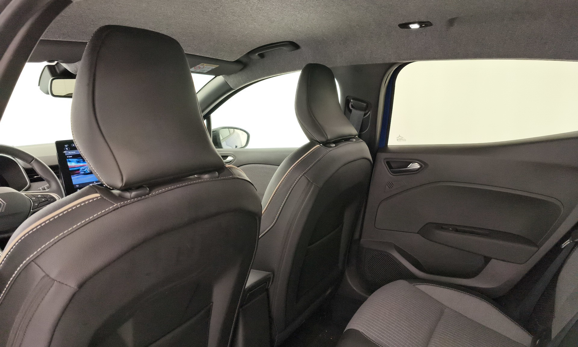 Renault Clio Techno E-Tech full Híbrido 105 kW (143 CV) - 10