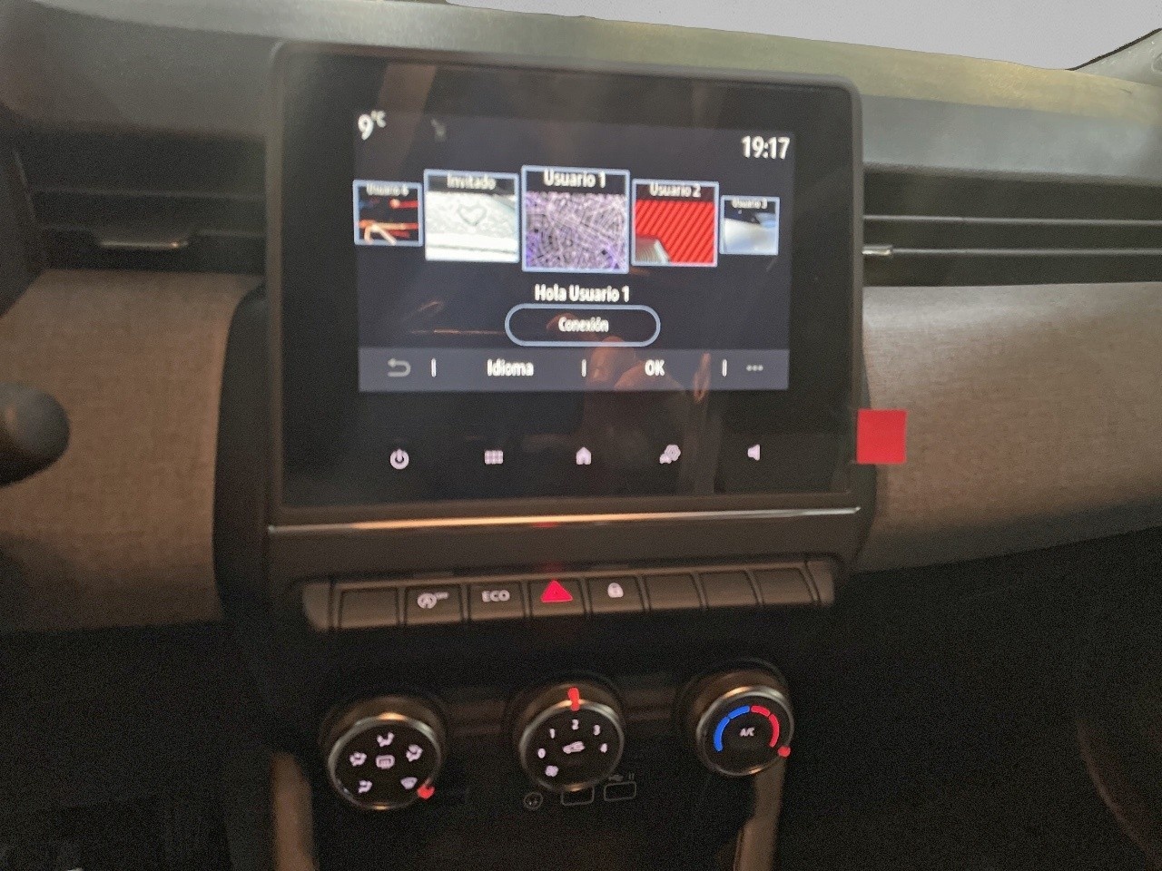 Renault Clio Evolution dCi 74 kW (100 CV) - 9