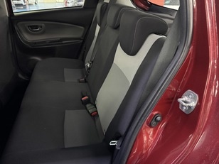 Toyota Yaris 1.5 Feel 82 kW (111 CV) Toyota Yaris 1.5 Feel 82 kW (111 CV)
