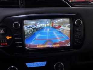 Toyota Yaris 1.5 Feel 82 kW (111 CV) Toyota Yaris 1.5 Feel 82 kW (111 CV)