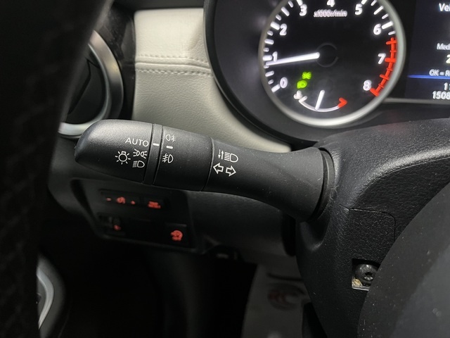 NissanMicra IG-T 92 Acenta CVT 68 kW (92 CV) Vehículo usado en Barcelona - 17