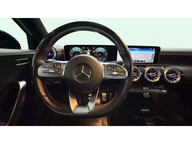 Mercedes-BenzClase A 180 d 85 kW (116 CV) Vehículo usado en Barcelona - 12 Mercedes-BenzClase A 180 d 85 kW (116 CV) Vehículo usado en Barcelona - 12