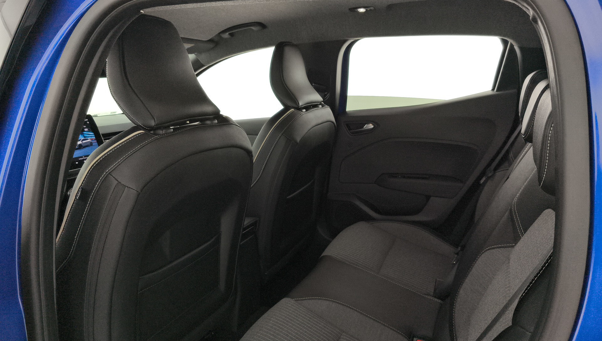 Renault Clio Techno E-Tech full Híbrido 105 kW (143 CV) - 14