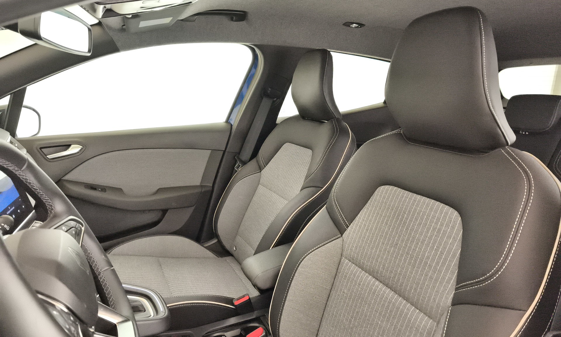 Renault Clio Techno E-Tech full Híbrido 105 kW (143 CV) - 12