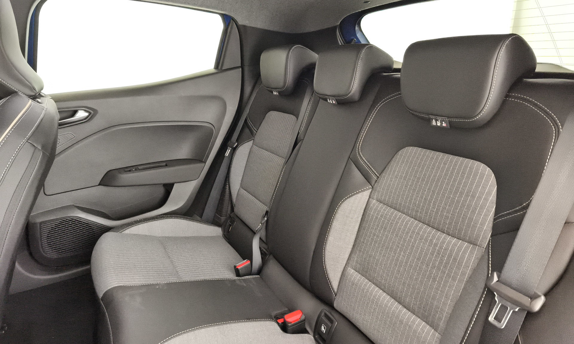 Renault Clio Techno E-Tech full Híbrido 105 kW (143 CV) - 13