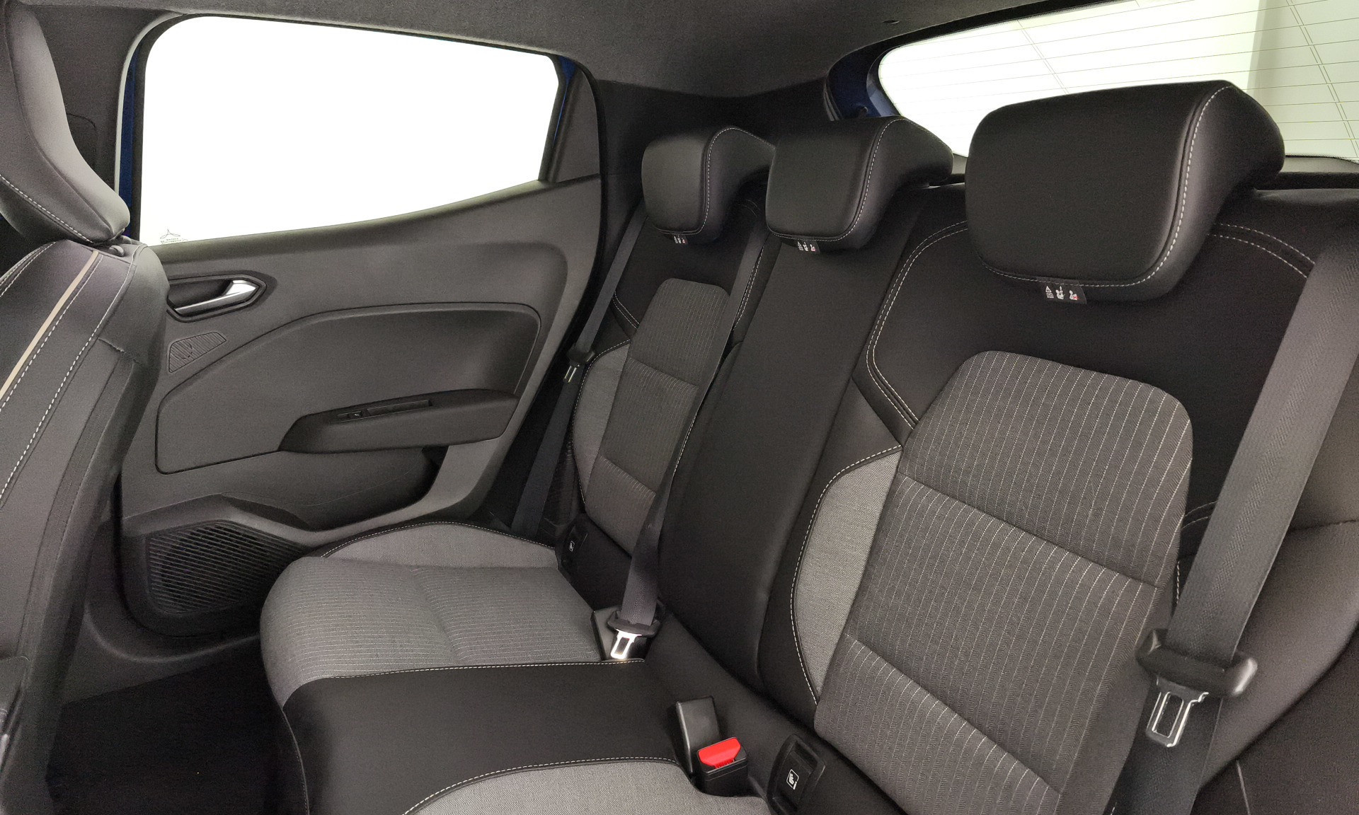 Renault Clio Techno E-Tech full Híbrido 105 kW (143 CV) - 13