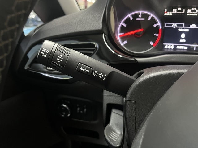 OpelCorsa 1.4 GLP Selective 66 kW (90 CV) Vehículo usado en Barcelona - 18