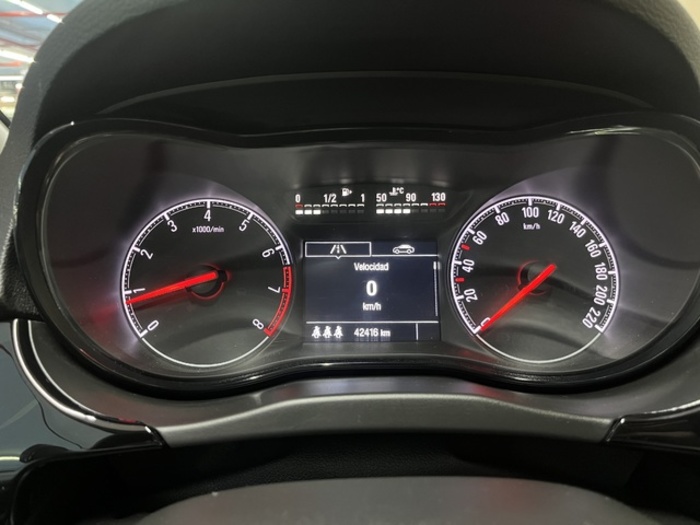 OpelCorsa 1.4 GLP Selective 66 kW (90 CV) Vehículo usado en Barcelona - 20 OpelCorsa 1.4 GLP Selective 66 kW (90 CV) Vehículo usado en Barcelona - 20