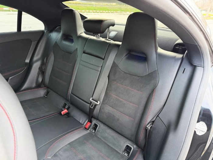 Mercedes-BenzCLA 200 120 kW (163 CV) Vehículo usado en Barcelona - 10 Mercedes-BenzCLA 200 120 kW (163 CV) Vehículo usado en Barcelona - 10