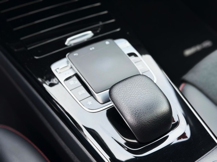 Mercedes-BenzCLA 200 120 kW (163 CV) Vehículo usado en Barcelona - 30 Mercedes-BenzCLA 200 120 kW (163 CV) Vehículo usado en Barcelona - 30