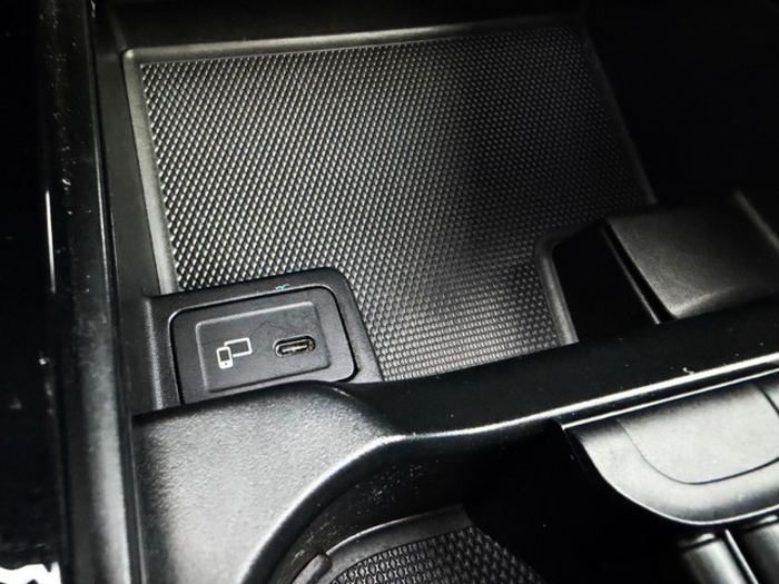 Mercedes-BenzCLA 200 120 kW (163 CV) Vehículo usado en Barcelona - 31 Mercedes-BenzCLA 200 120 kW (163 CV) Vehículo usado en Barcelona - 31