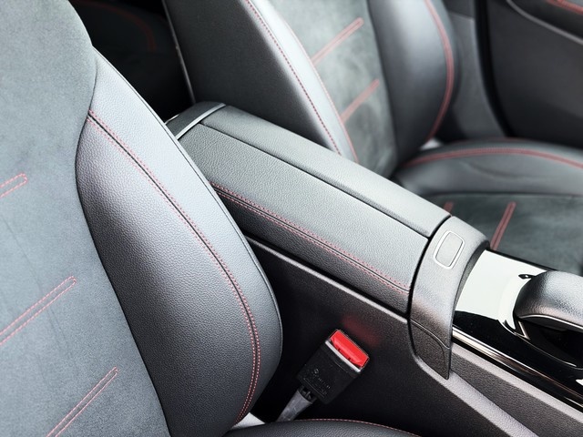 Mercedes-BenzCLA 200 120 kW (163 CV) Vehículo usado en Barcelona - 32