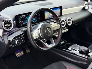 Mercedes-Benz CLA 200 120 kW (163 CV)