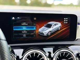 Mercedes-Benz CLA 200 120 kW (163 CV)