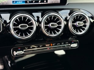 Mercedes-Benz CLA 200 120 kW (163 CV)