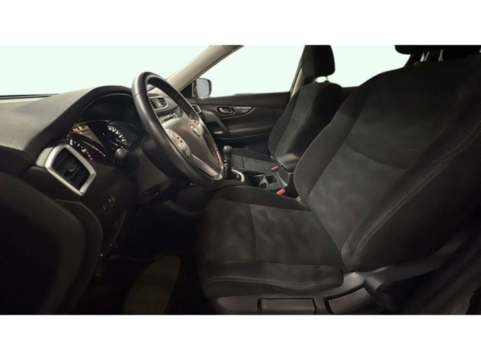 NissanX-Trail dCi 130 N-Connecta 96 kW (130 CV) Vehículo usado en Barcelona - 15 NissanX-Trail dCi 130 N-Connecta 96 kW (130 CV) Vehículo usado en Barcelona - 15