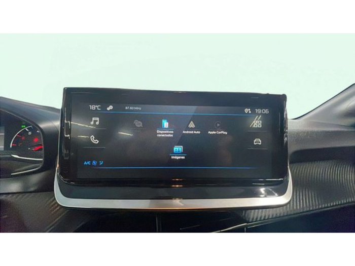 Peugeot208 PureTech 100 Active 75 kW (100 CV) Vehículo usado en Barcelona - 14 Peugeot208 PureTech 100 Active 75 kW (100 CV) Vehículo usado en Barcelona - 14