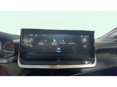 Peugeot 208 PureTech 100 Active 75 kW (100 CV) Peugeot 208 PureTech 100 Active 75 kW (100 CV)