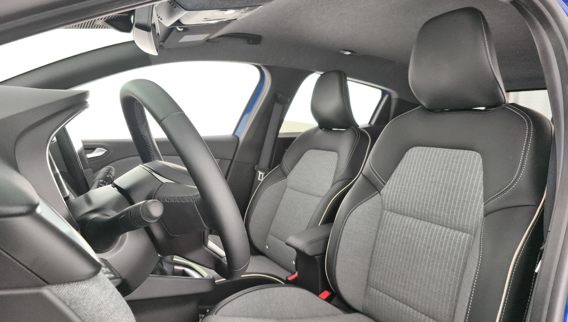 Renault Clio Techno Eco-G 74 kW (100 CV) - 12