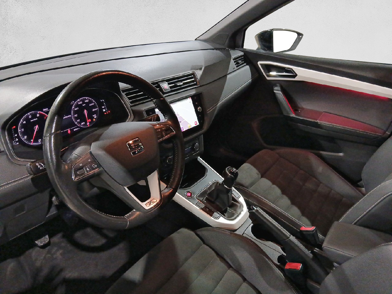 SEAT Arona 1.0 TSI Xcellence Go2 81 kW (110 CV) - 4