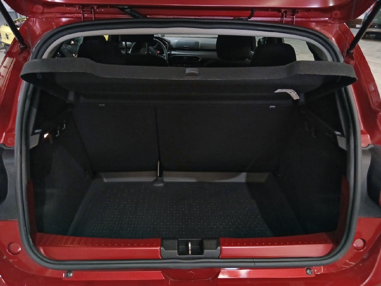 Dacia Sandero Essential TCe 66 kW (91 CV) - 13