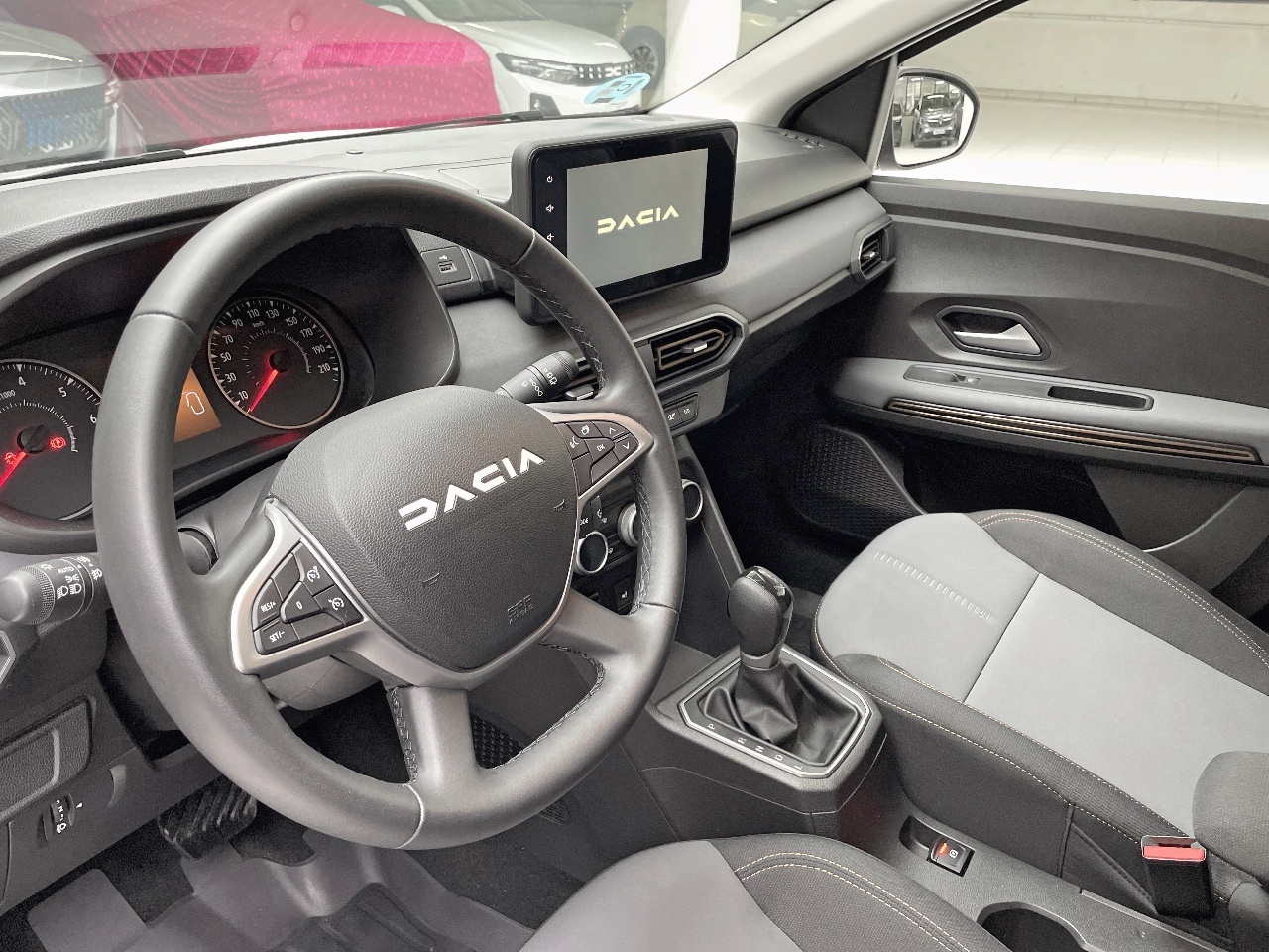 Dacia Sandero Stepway Extreme TCe 90 67 kW (91 CV) CVT - 5