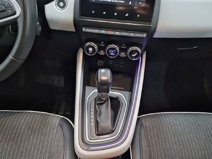 Renault Clio Zen E-Tech Híbrido 103 kW (140 CV) - 7 Renault Clio Zen E-Tech Híbrido 103 kW (140 CV) - 7